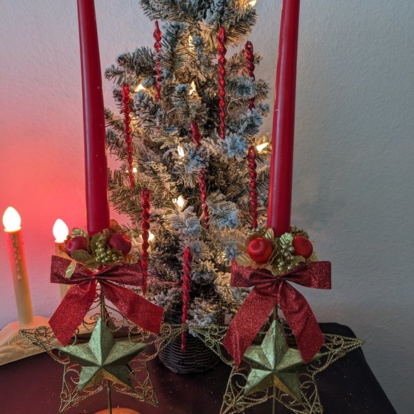 2 Vtg. Gold Star Candle Holders With Candle Rings And Candles - Picture 8 of 8